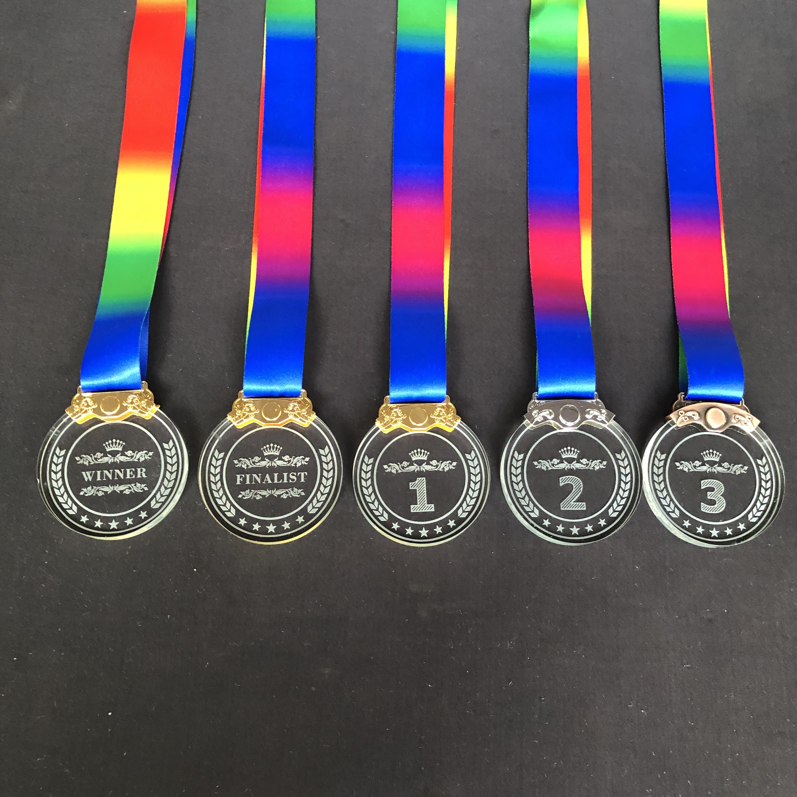 Medallas de tamaño completo, premios militares estadounidenses, acabado en  bronce y espejo.