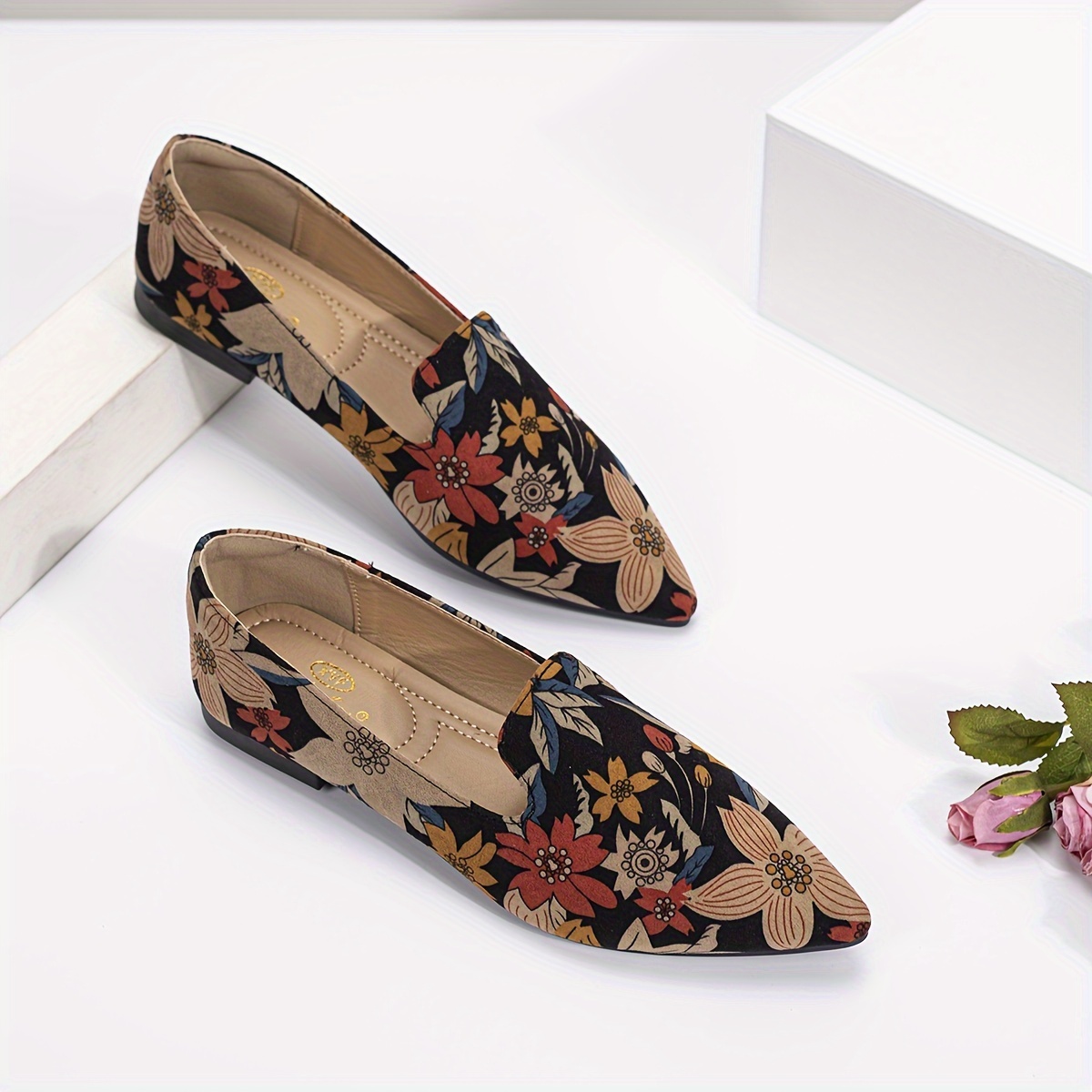 

Women's Flower Pattern Flat Shoes, Casual Point Toe Slip On Shoes, Lightweight & Comfortable Shoes