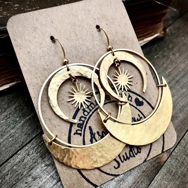

Golden Bohemian Sun Moon Hollow Dangle Earrings, Cool Party Jewelry, Christmas Gift, New Year's Gift, Valentine's Day Gift For Women Mom Family Friends