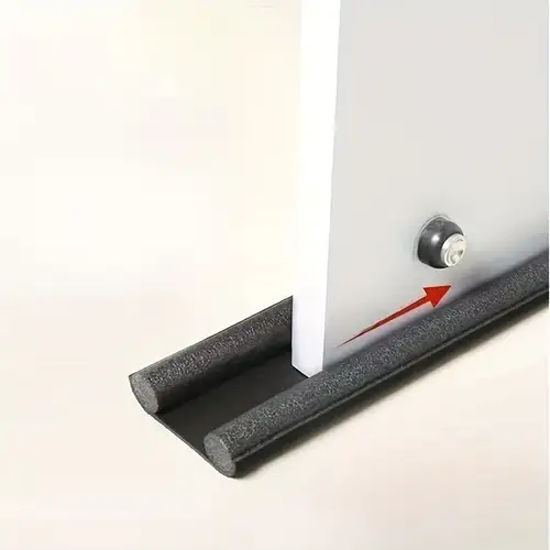 Joint d'étanchéité bas de porte en PVC Noir
