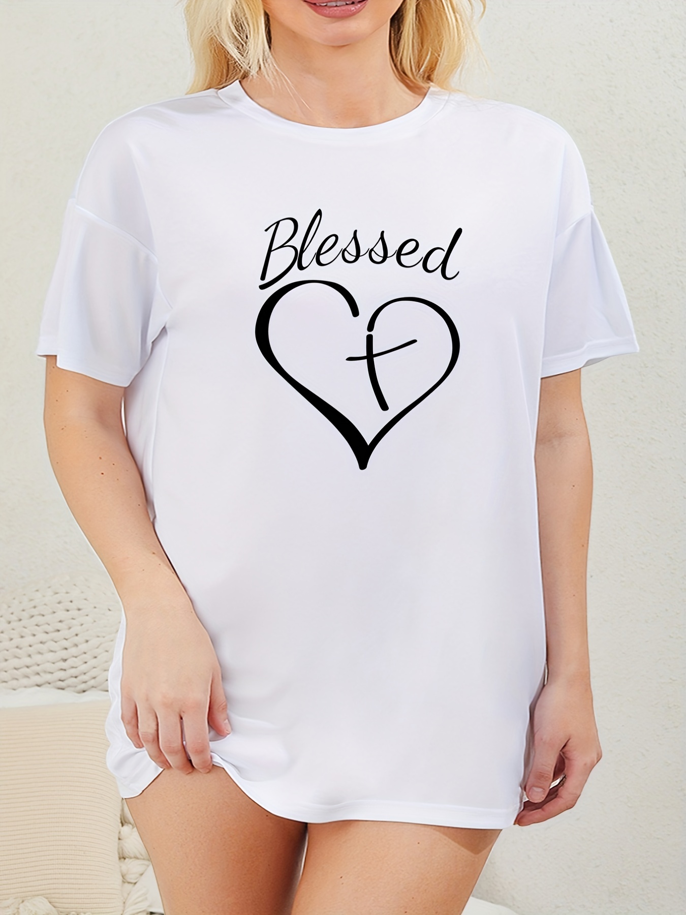 Heart & Letter Print Crew Neck Sleep Dress