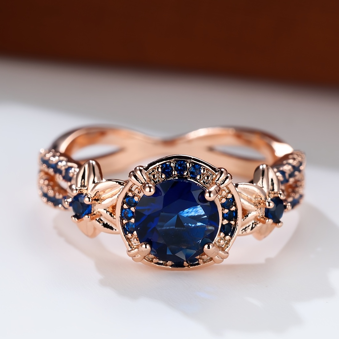 Retro September Birthstone Sapphire Round Zircon Ring