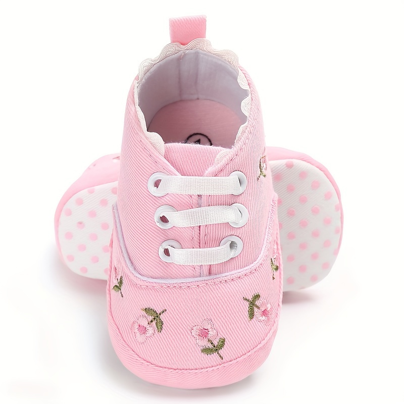 Cute Embroidered Flower Soft Bottom Shoes For Baby Girls, Lightweight Comfortable Walking Shoes For All Seasons