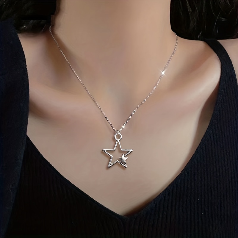 Vintage Goth Star Necklace