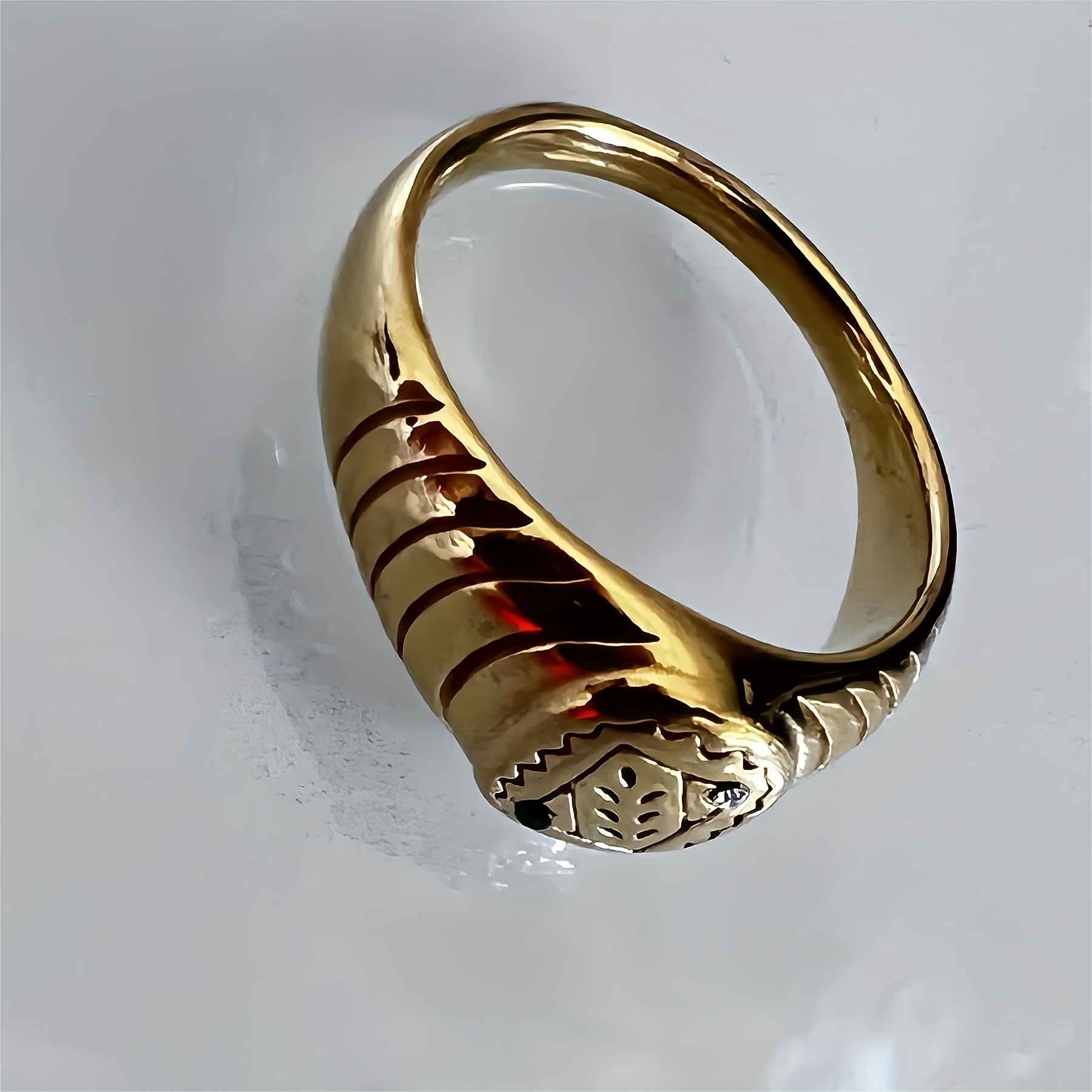 Men's Stainless Steel Leaf Pattern Ring with Rhinestone Accent