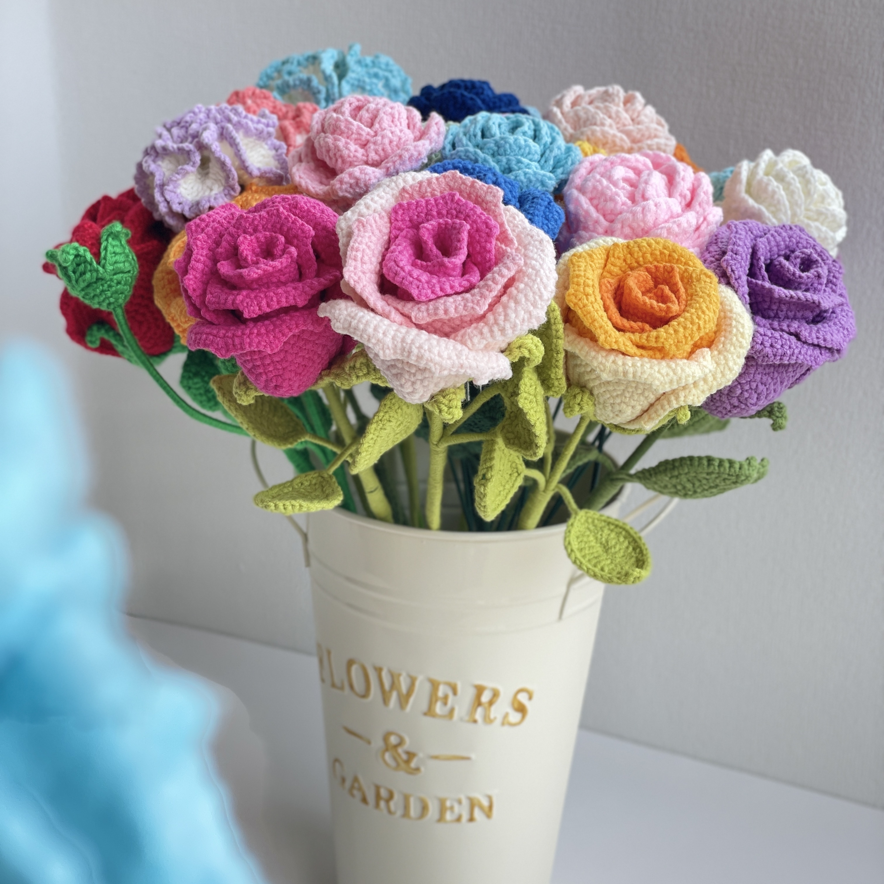 Finished Knitted Woolen Rose Flower Mini Bouquet Air Outlet - Temu