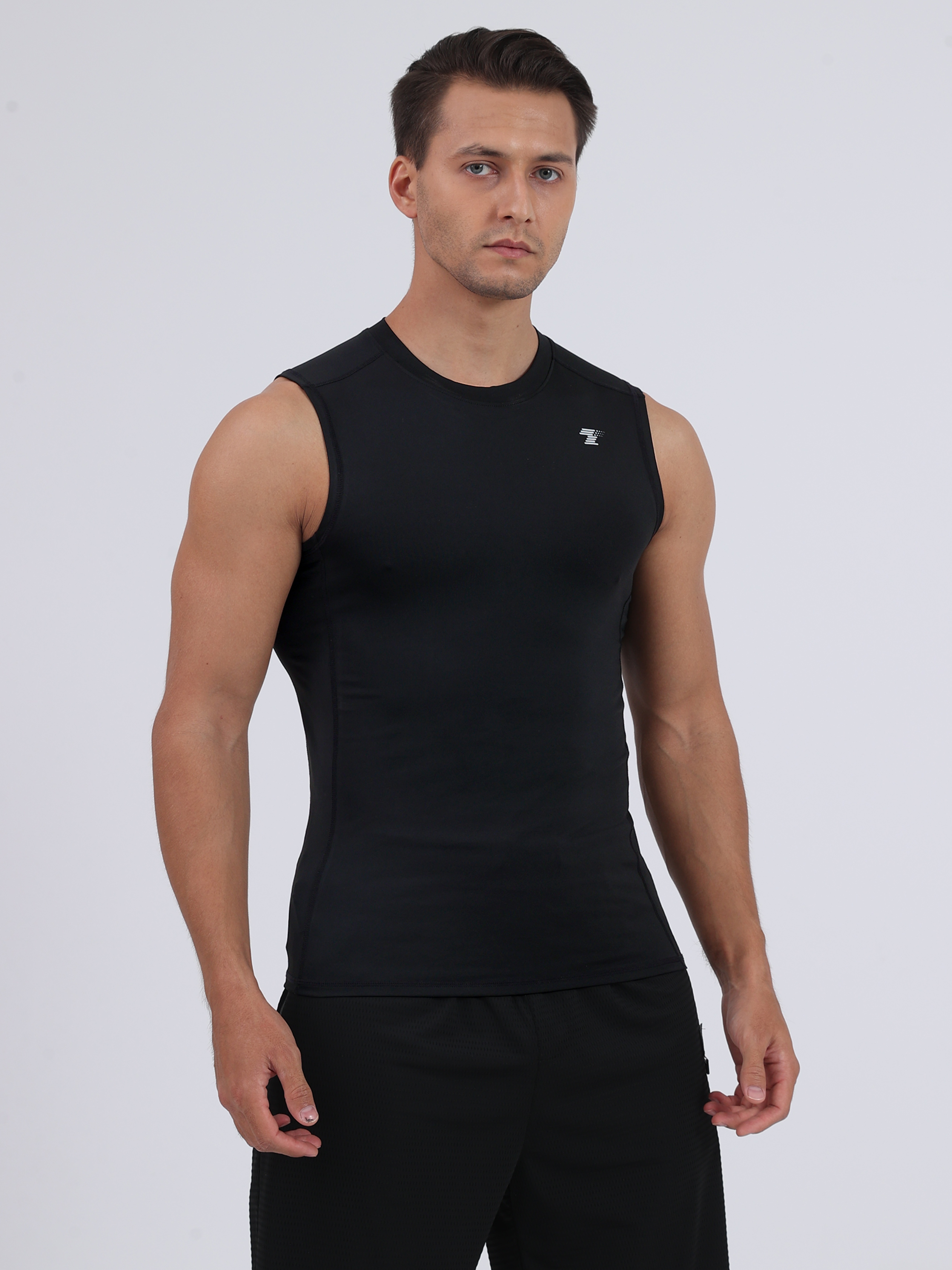 Athletic Men's Bamboo Cotton Blended Performance Tank Top Compression Under  Base Layer Sport Tank Top - China Men's T-Shirt with Logo and Men's T-Shirt  price