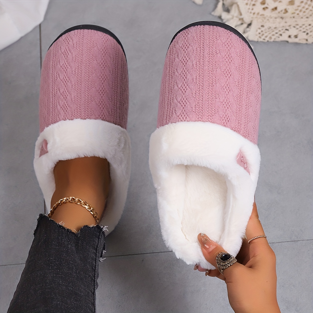 

Solid Color Warm Home Slipper, Slip On Round Toe Non-slip Soft Sole Fluffy Slides Shoes, Plush Indoor Cozy Shoes