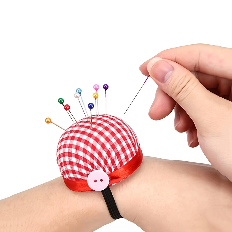 Wrist Pin Cushion Holder Lovely Portable Wristband Pincushion for, Size: 6.5cmx4.3cm, Pink