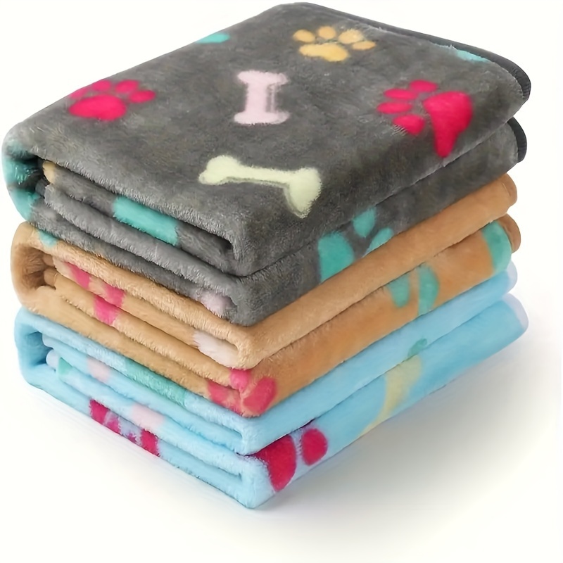 

3 Packs Of Multi-color Dog Blankets, Suitable For Small And Medium-sized Dogs, Soft Dog Plush Sleeping Blankets, Paw Print Dog Blankets