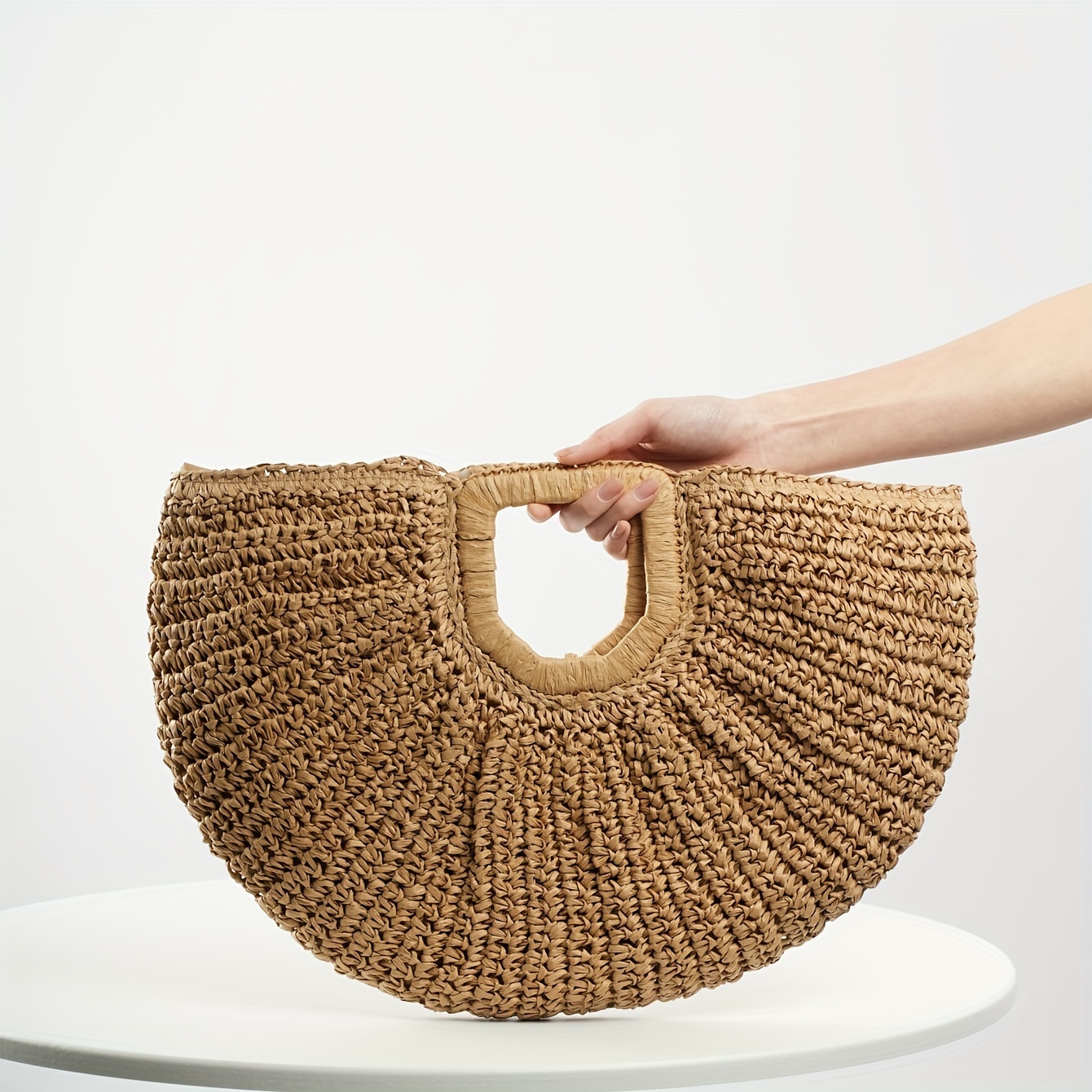 

Straw Woven Beach Bag, Boho Style Clutch Bag, Round Tote Bag For Travel Vacation For Holiday Use