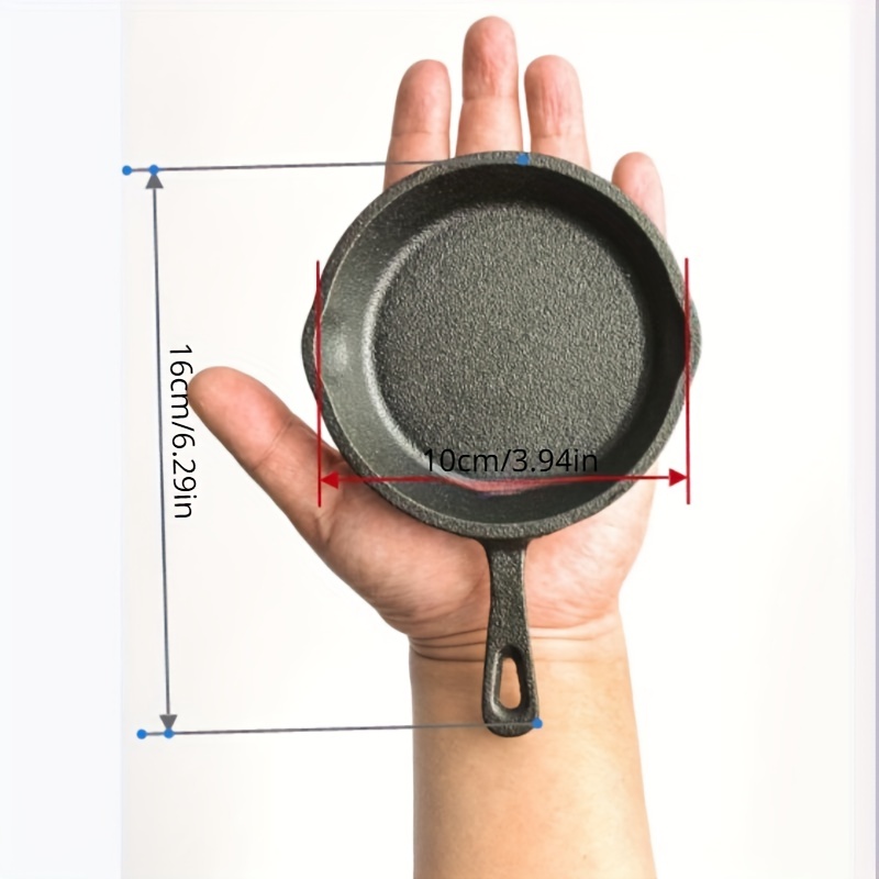 Frying Pan, 10CM Casting Iron Pan with Wood Handle Egg Frying Pan Skillet  Mini Flat Bottomed Pancake Pan Cookware Kitchen Utensils