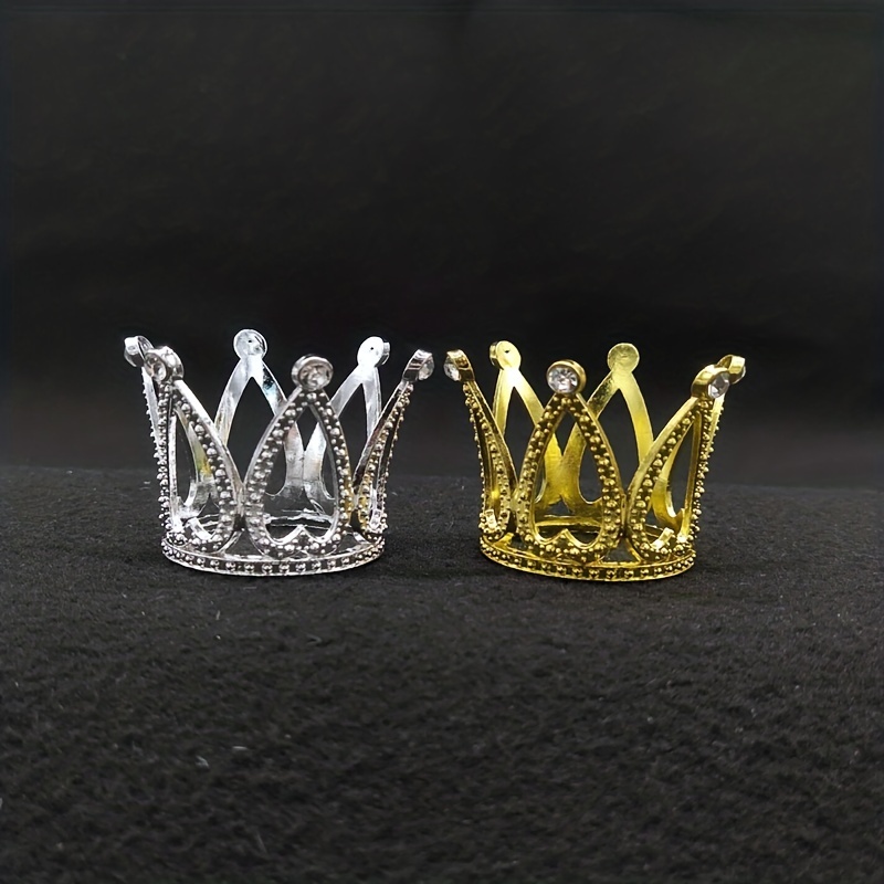 2 Pcs Petite décoration de couronne en or, topper de gâteau en