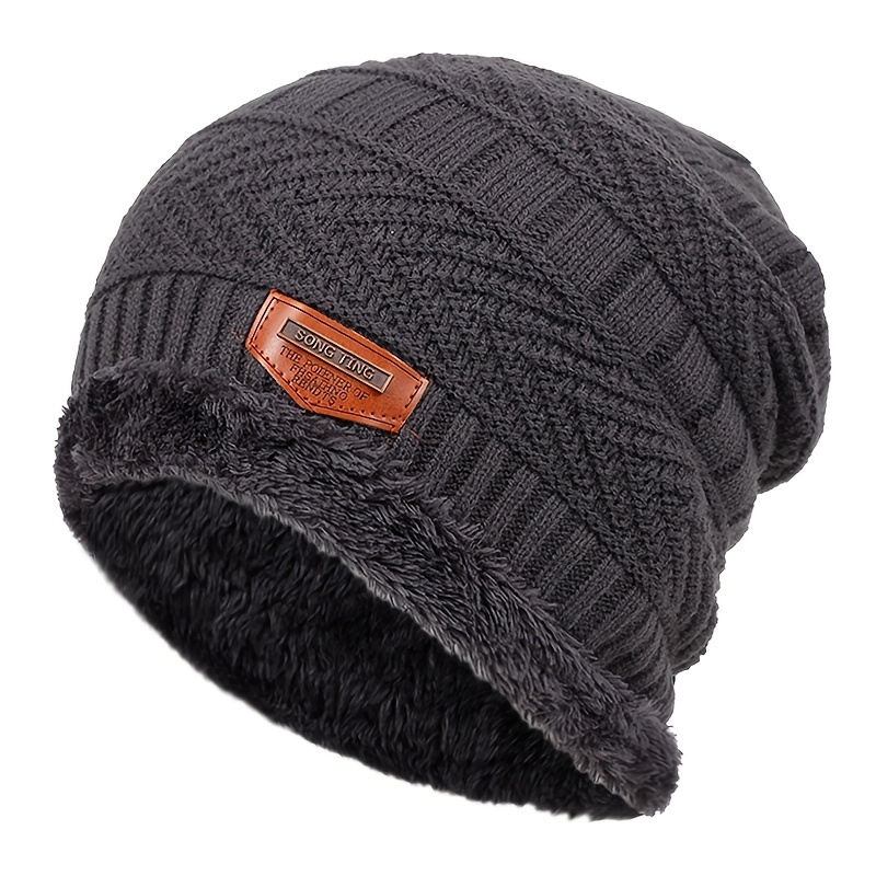Men Triangle Pattern Knit Winter Thermal Cap