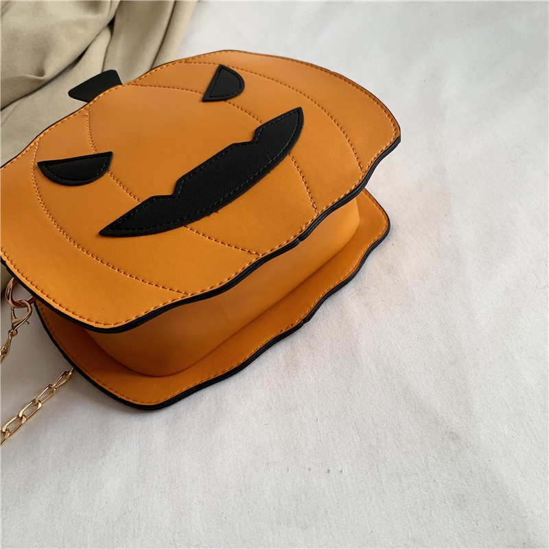Pumpkin Shaped Novelty Crossbody Bag for Halloween