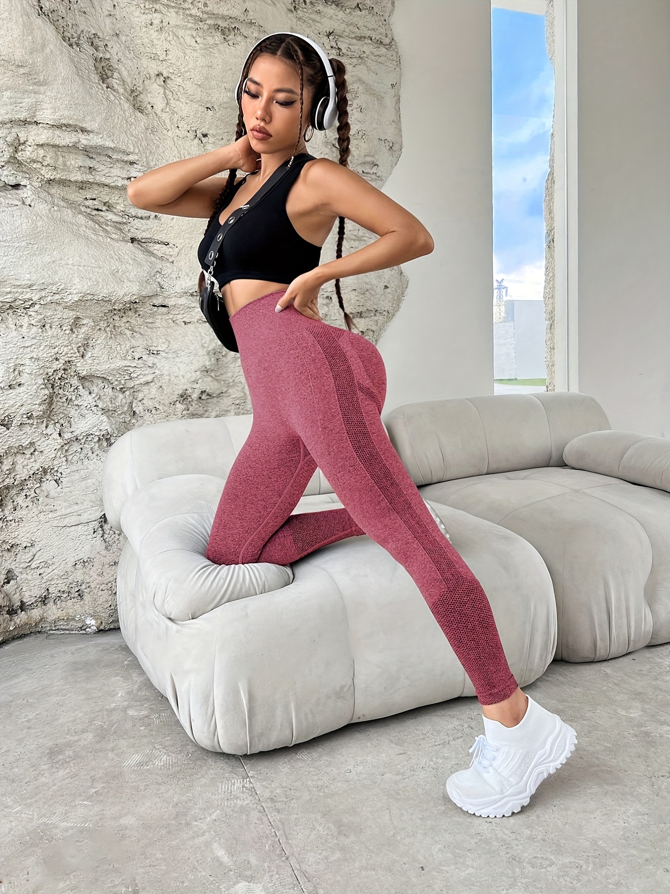Two Piece Seamless Knitting Yoga Set Fitness Workout Butt Lifting Leggings  Women Spandex Sport Bra (Color : Pink, Size : Small) : : Clothing,  Shoes & Accessories