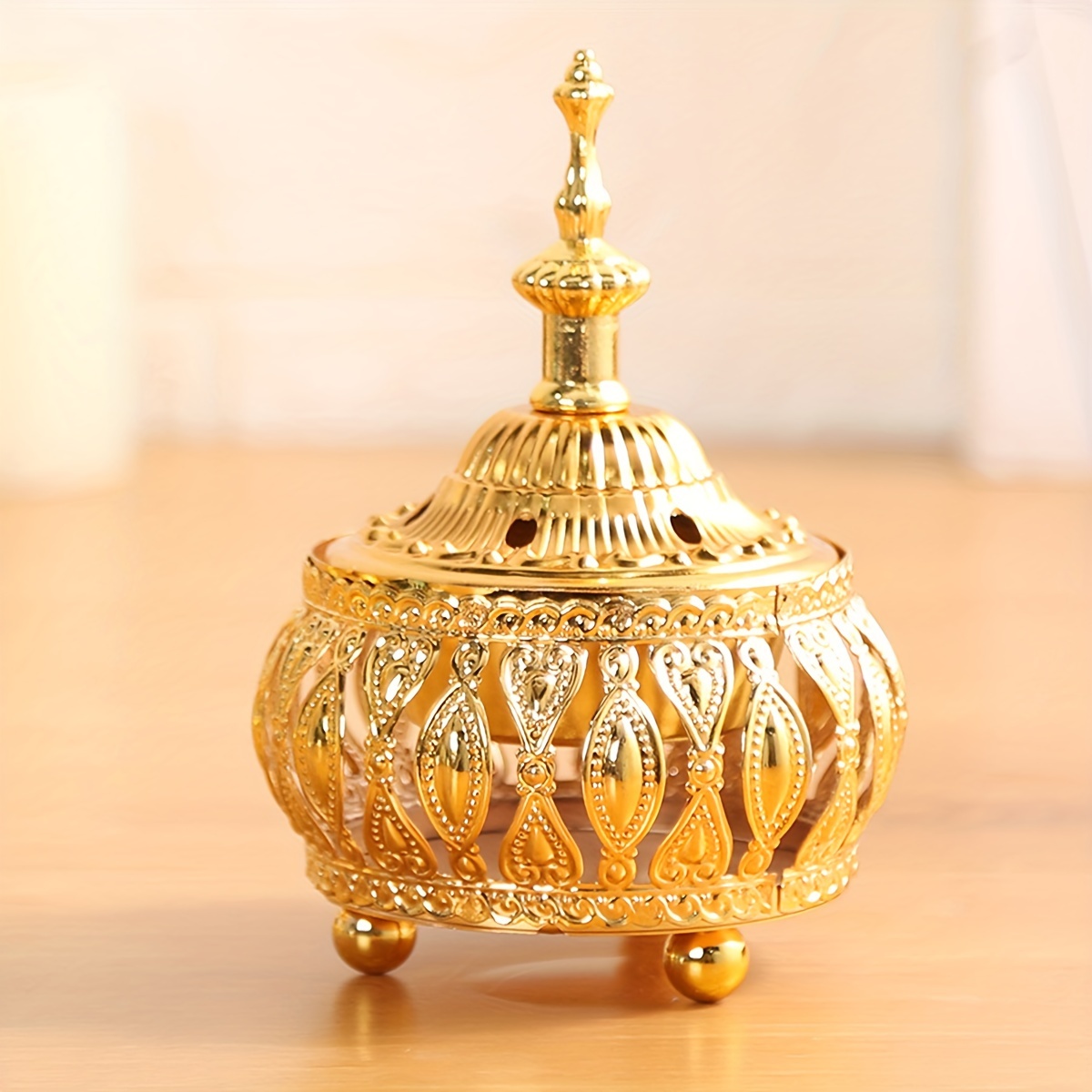 

1pc Metal Incense Holder, Middle Eastern Golden Metal Incense Burner, Fashion Middle East Metal Craft Decoration