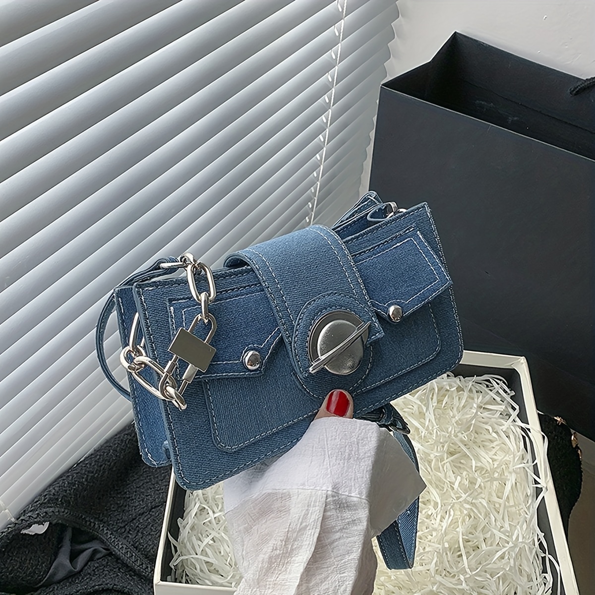 Women's Fashion Y2K Daily Rhinestones Decor Metal Chian Denim Shoulder  Underarm Baguette Bag In BLUE