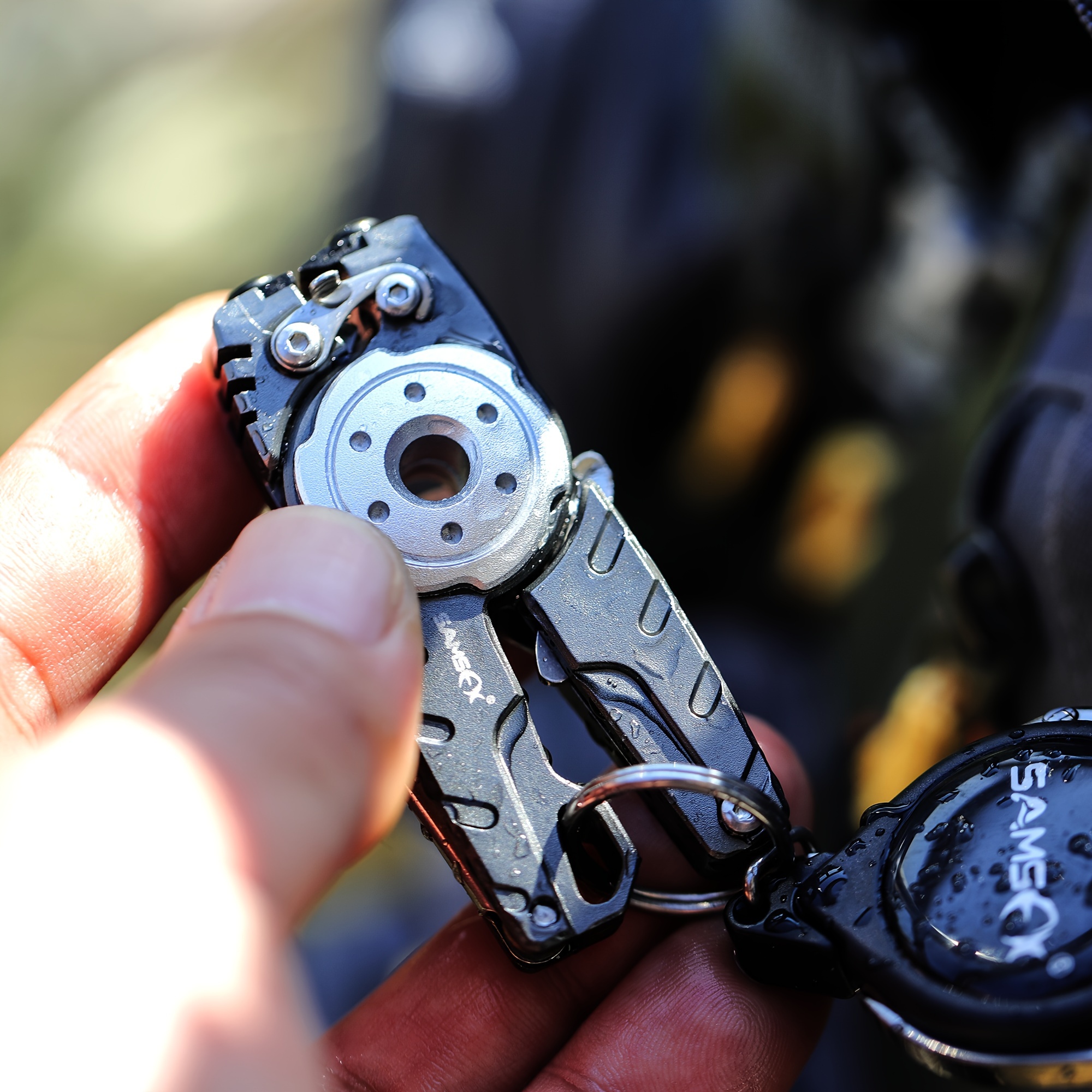 [Portable Pliers] SAMSFX 1pc Multifunctional Mini Pliers | Portable Aluminum Alloy Lure Pliers, Fishing Line Cutter with Retractors, Line Tying Tool