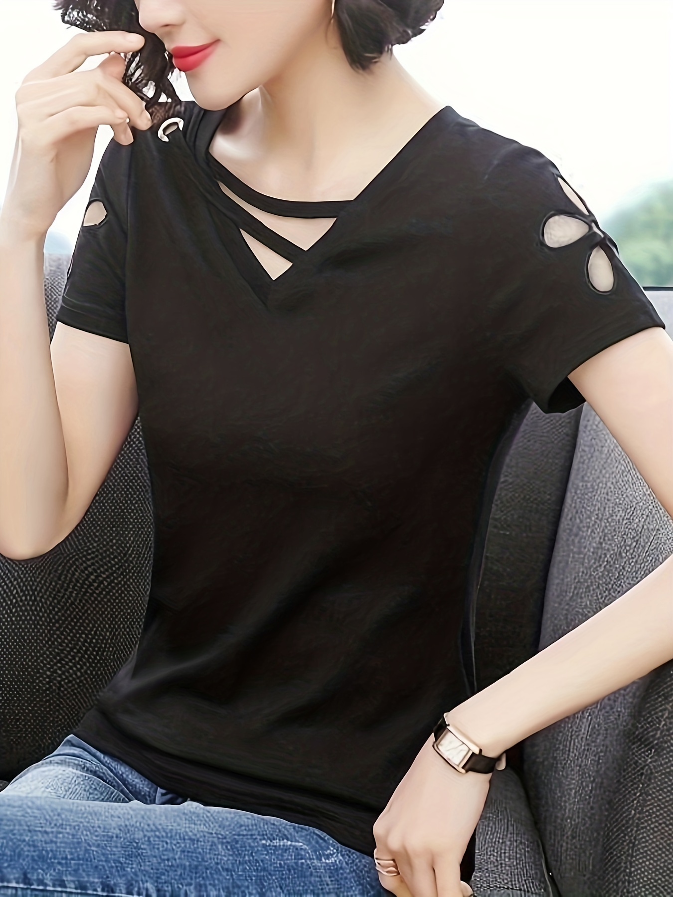 Solid Slant Band V Neck T-Shirt, Casual Flower Shaped Cutout Short Sleeve  Top For Spring & Summer, Women's Clothing