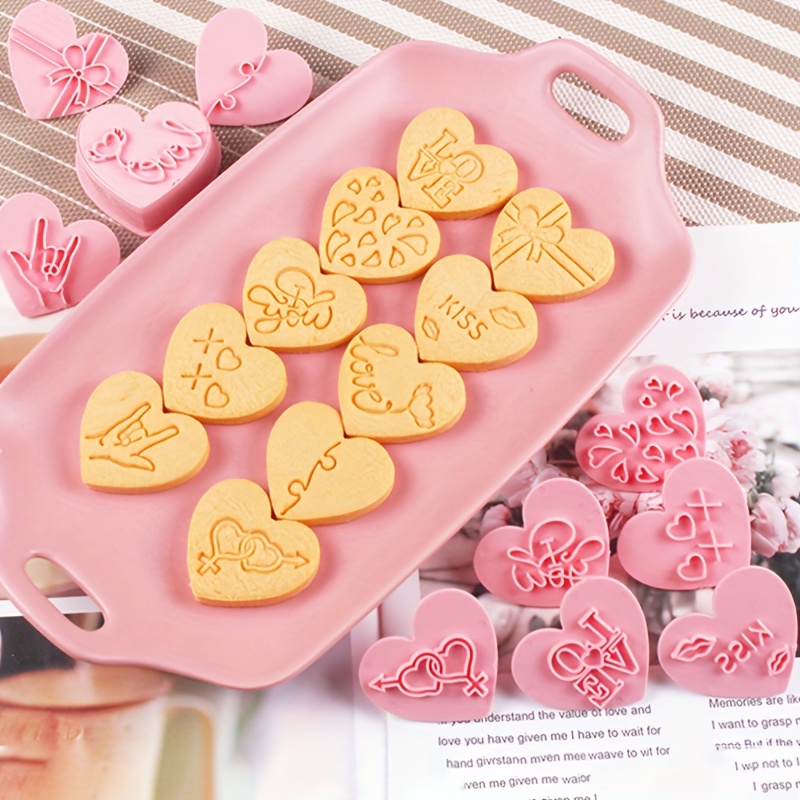 Valentine's Day Heart Cookie Cutter Set - 5 Piece Valentine Cookie Cutters - Heart Lips Heart with Arrow Double Heart