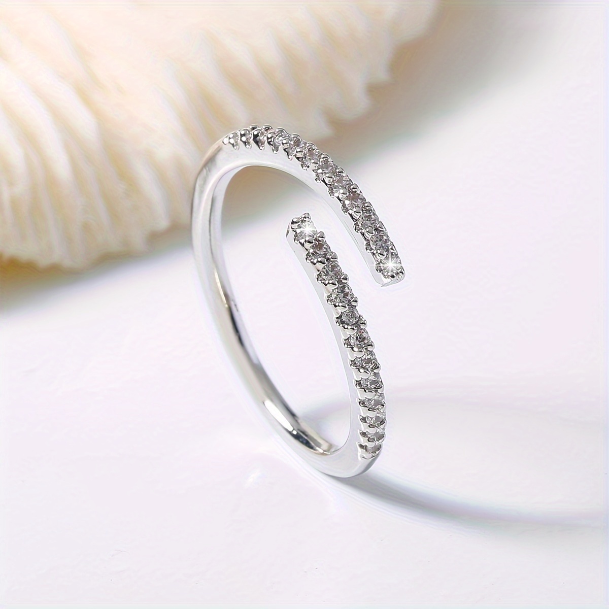 

1pc Chic Wrap Ring Paved Shining Zirconia Simple Design Represents Effortless Beauty Match Daily Outfits Party Accessory