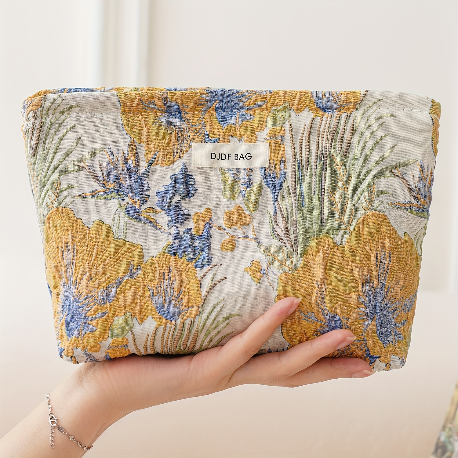 

New Portable Retro Embossed Yellow Flower Large Capacity Cosmetic Bag, Travel Storage Bag With Zipper