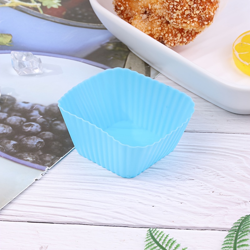 1pc Blue Silicone Muffin Cup Cake & Pudding Mold Suitable For Kitchen