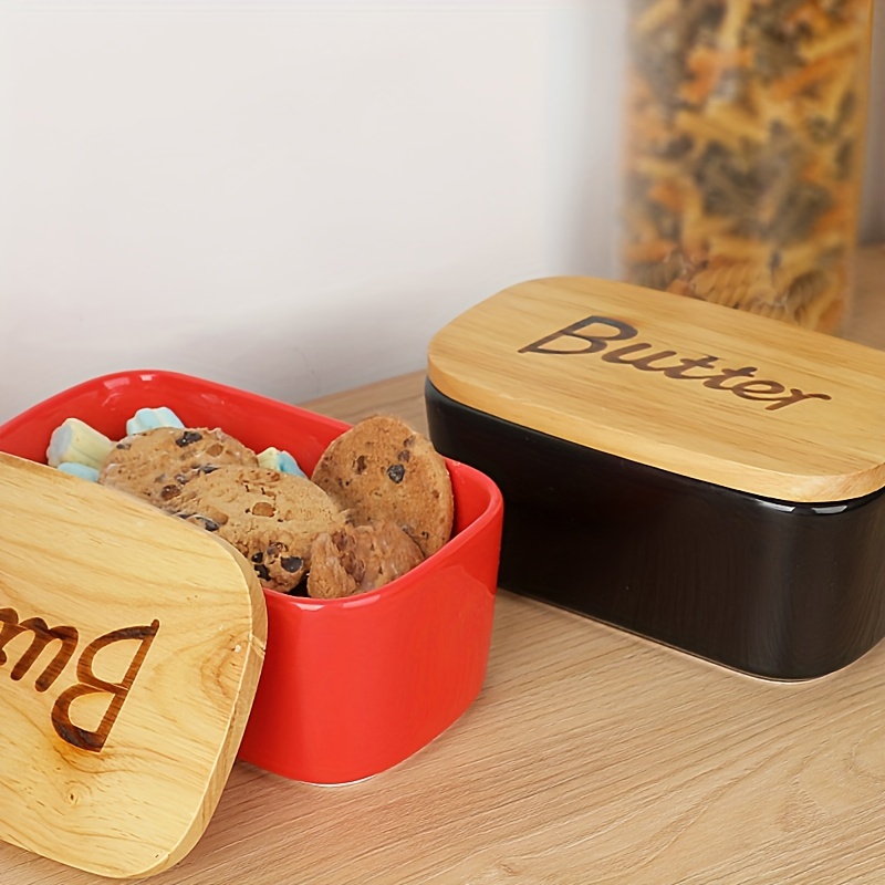 Ceramic Bento Box With Wooden Lid