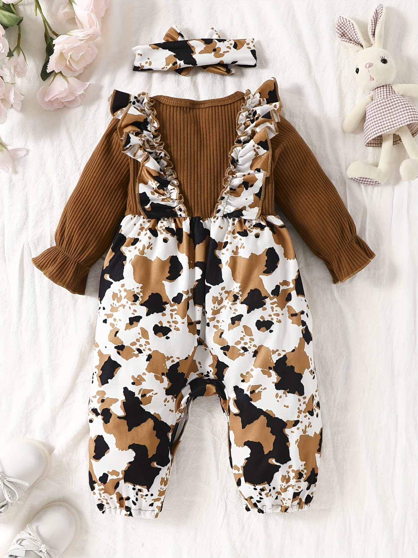 Baby Girl All Over Cartoon Animal Print Ruffle Short-sleeve Jumpsuit