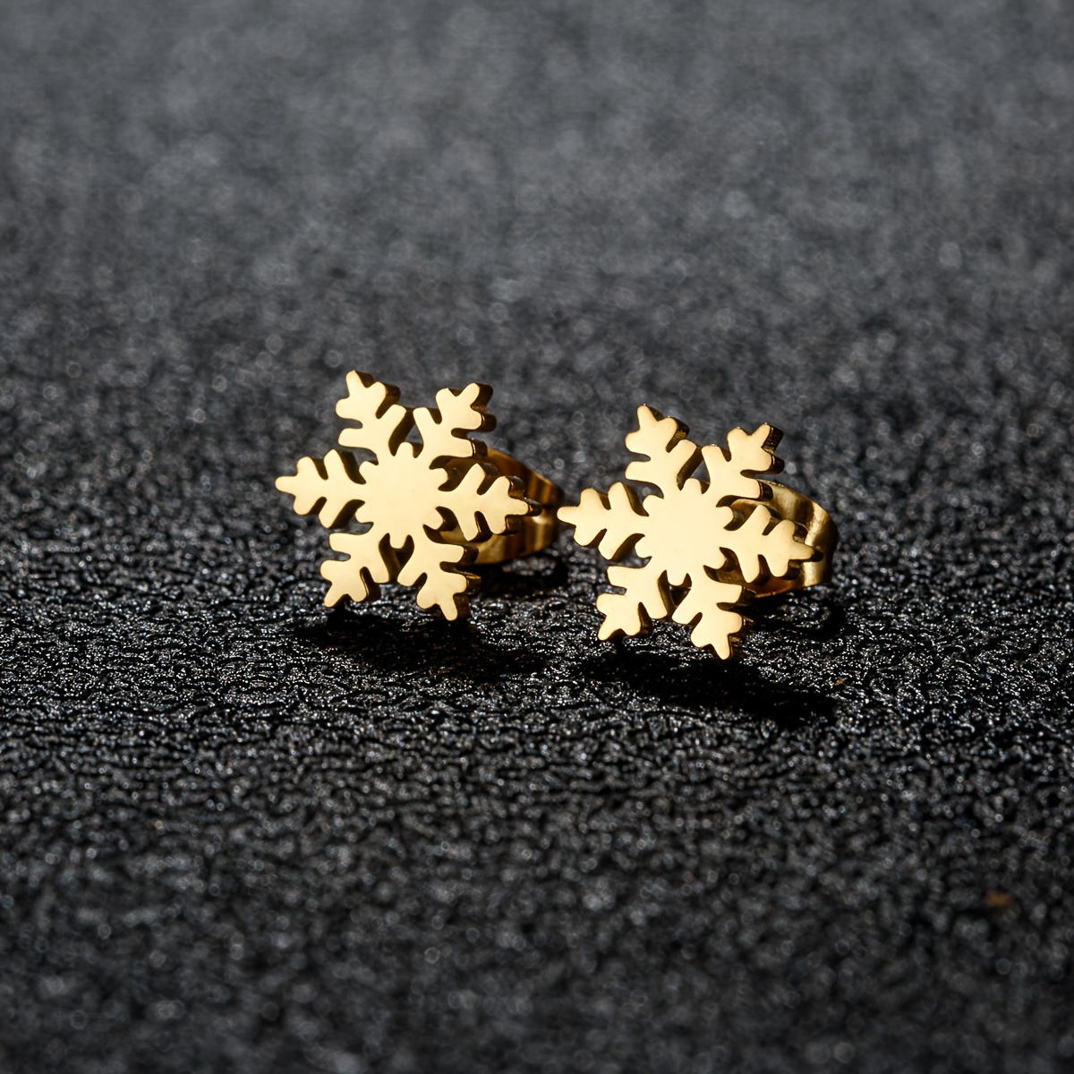 Small Stainless Steel Snowflake Stud Earrings for Women