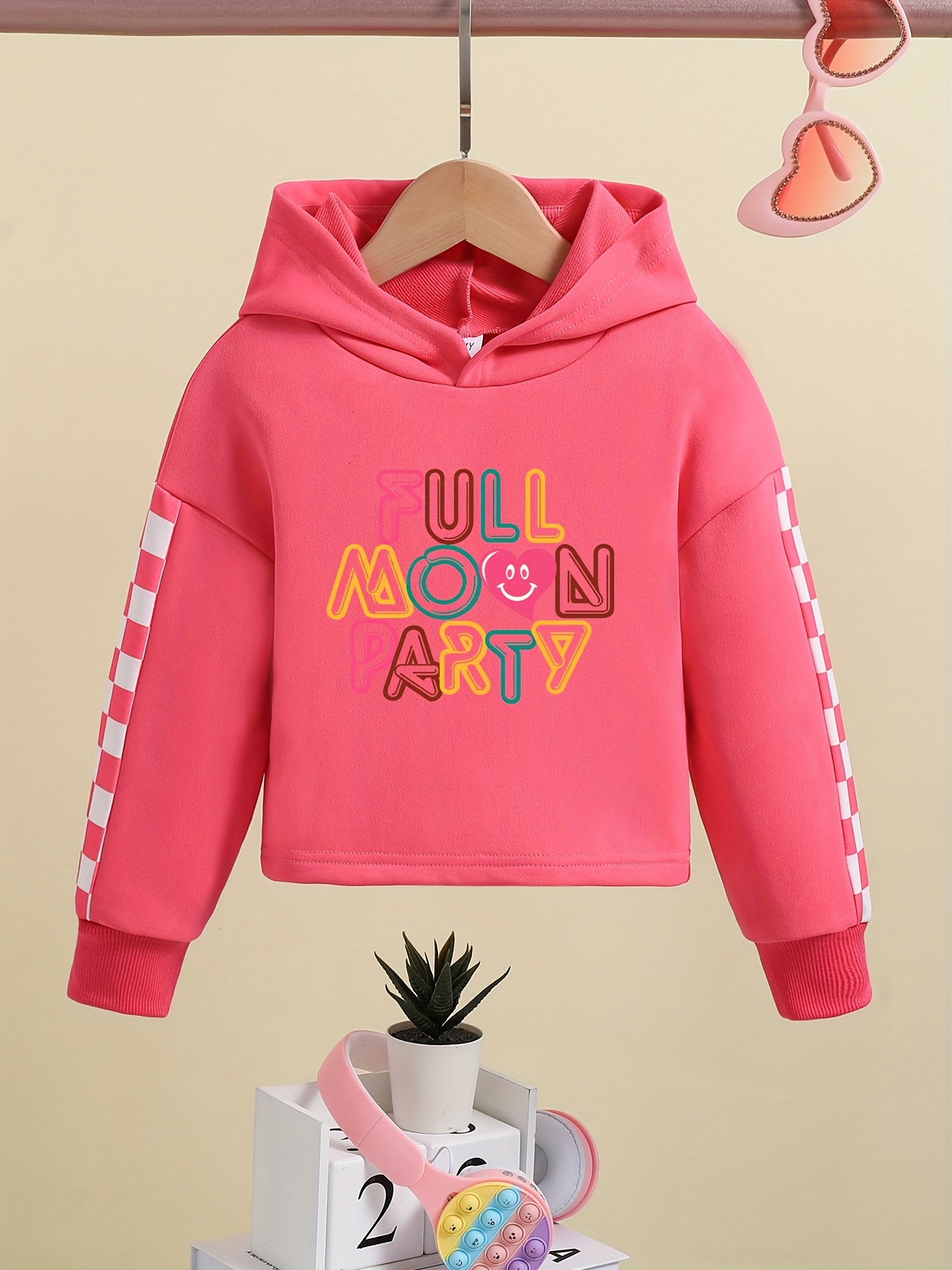 Cute crop discount hoodies for girls