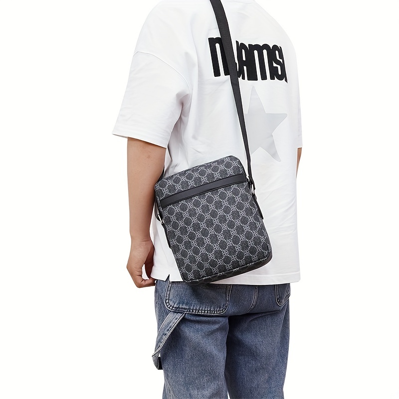 Men Geometric Print Letter Patch Decor Waist Bag Chest Bag, Gift For Father