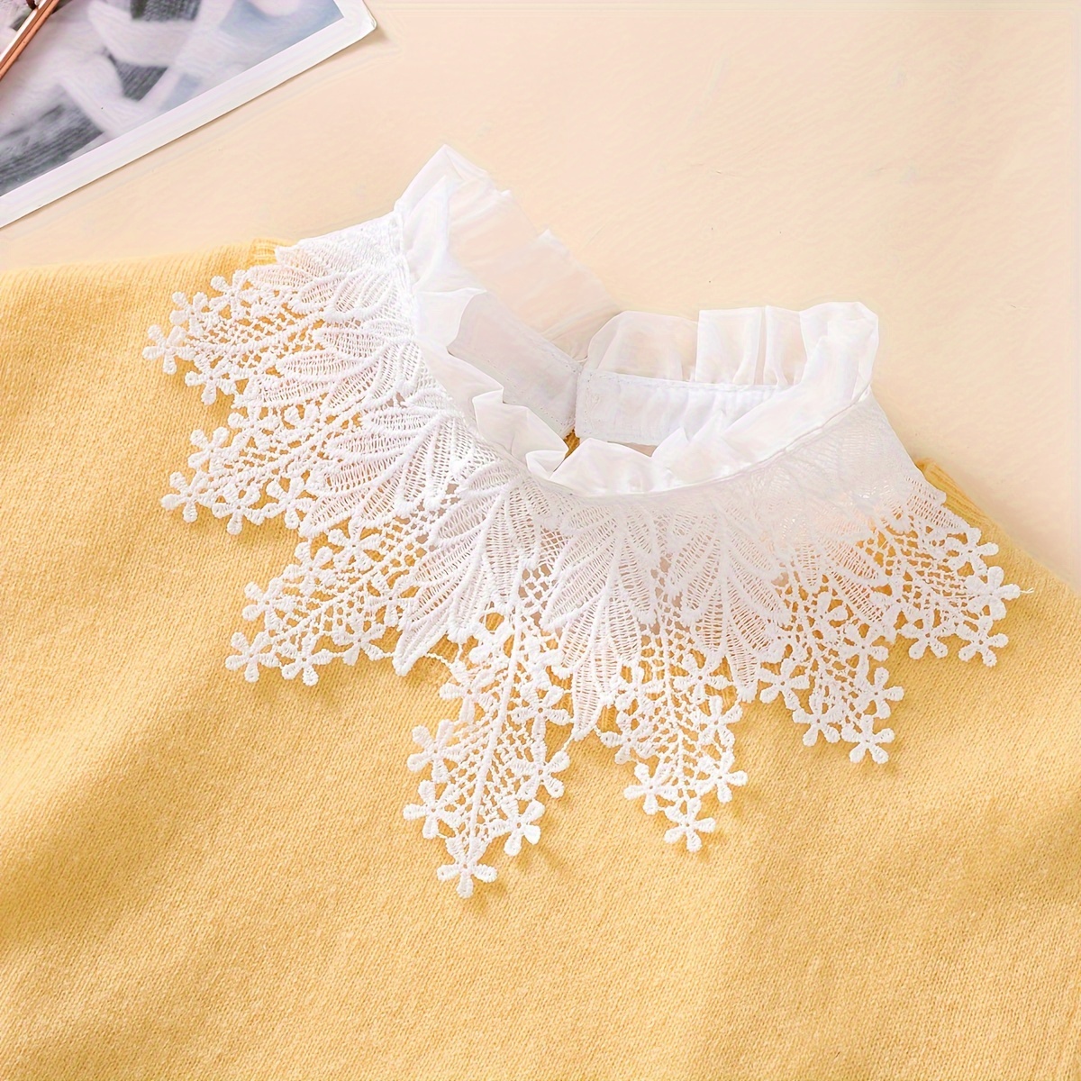 Women' Tassel Yarn Flower Detachable Fashionable Versatile Detachable Collar Multi-functional Decorative Collar