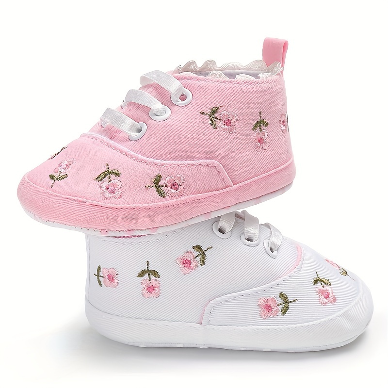 Cute Embroidered Flower Soft Bottom Shoes For Baby Girls, Lightweight Comfortable Walking Shoes For All Seasons