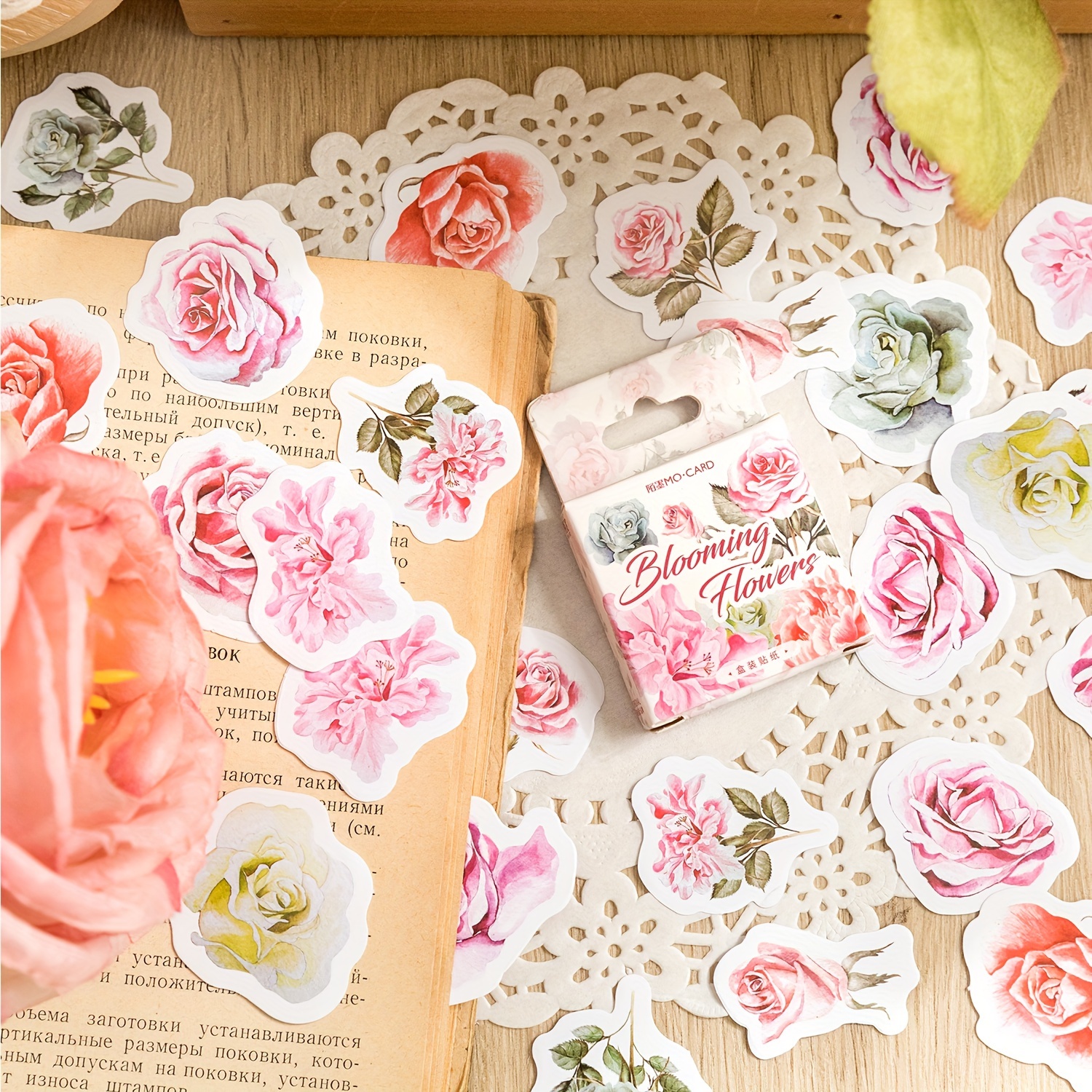 Sticker - Vintage Rose Boxed Self-Adhesive Sticker