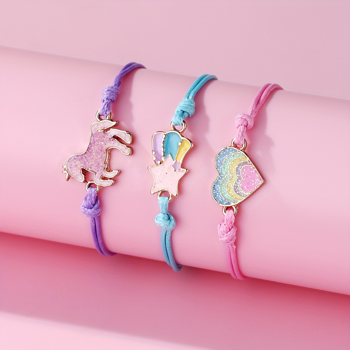 

3pcs/set Colorful Bracelets Cute Cartoon Horse Pentagram Heart Shape Handwear Decorative Alloy Hand Accessories For Girls, Ideal Choice For Gifts