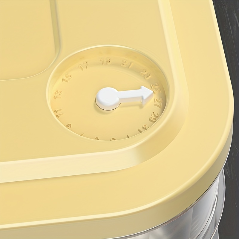 Large Capacity Refrigerator Storage Box Portable Egg Box Non Stick Bottom