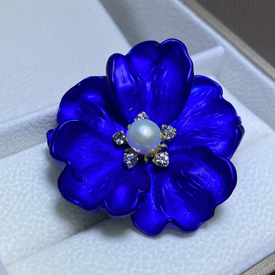 

1pc 7mm Natural Freshwater Pearl Decor Dazzling Royal Blue Flower Brooch Decorative Accessories For Clothes Backpack Hat Holiday Party Gift Girls Accessories