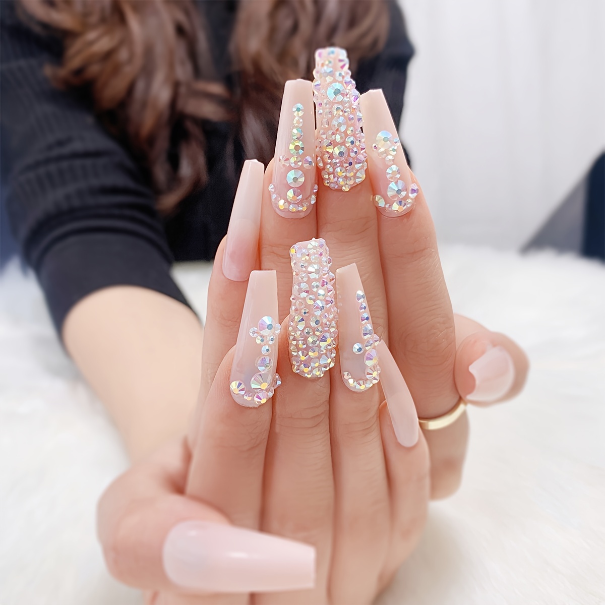 24pcs Artificial Nails With Designs Rhinestone Removeable Fake