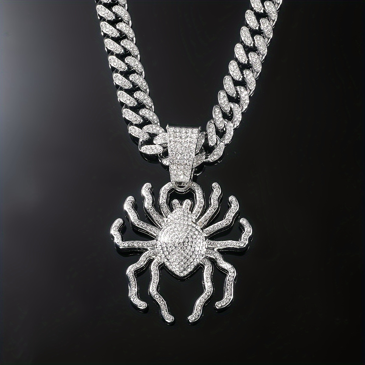 Spiderman necklace -  Österreich