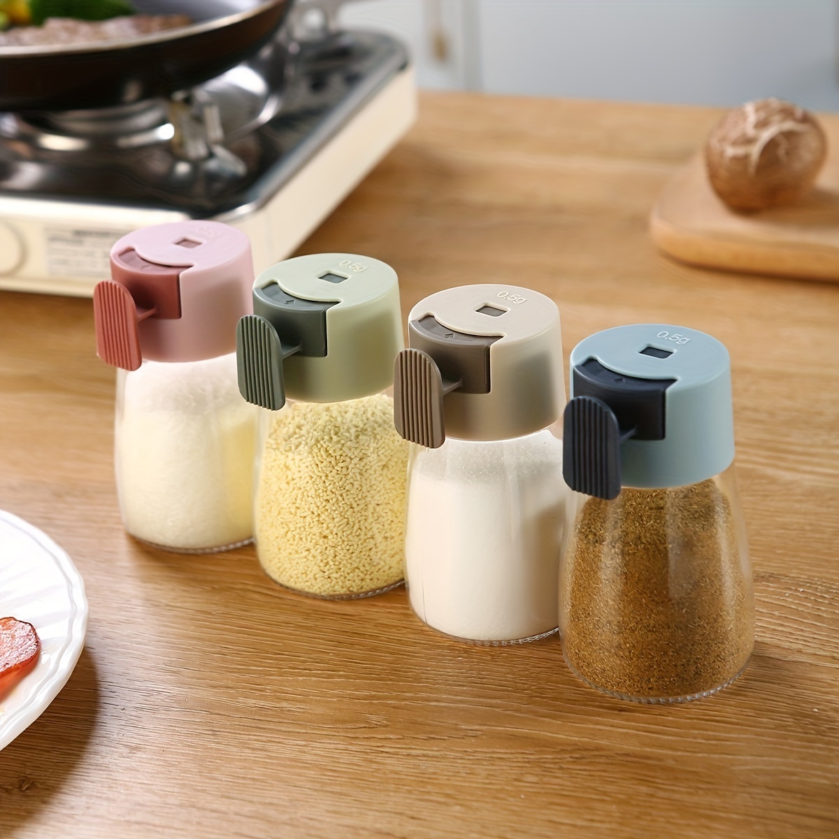 1pc Salt Dispenser, Seasoning Shaker, Precise Quantitative 0.5g