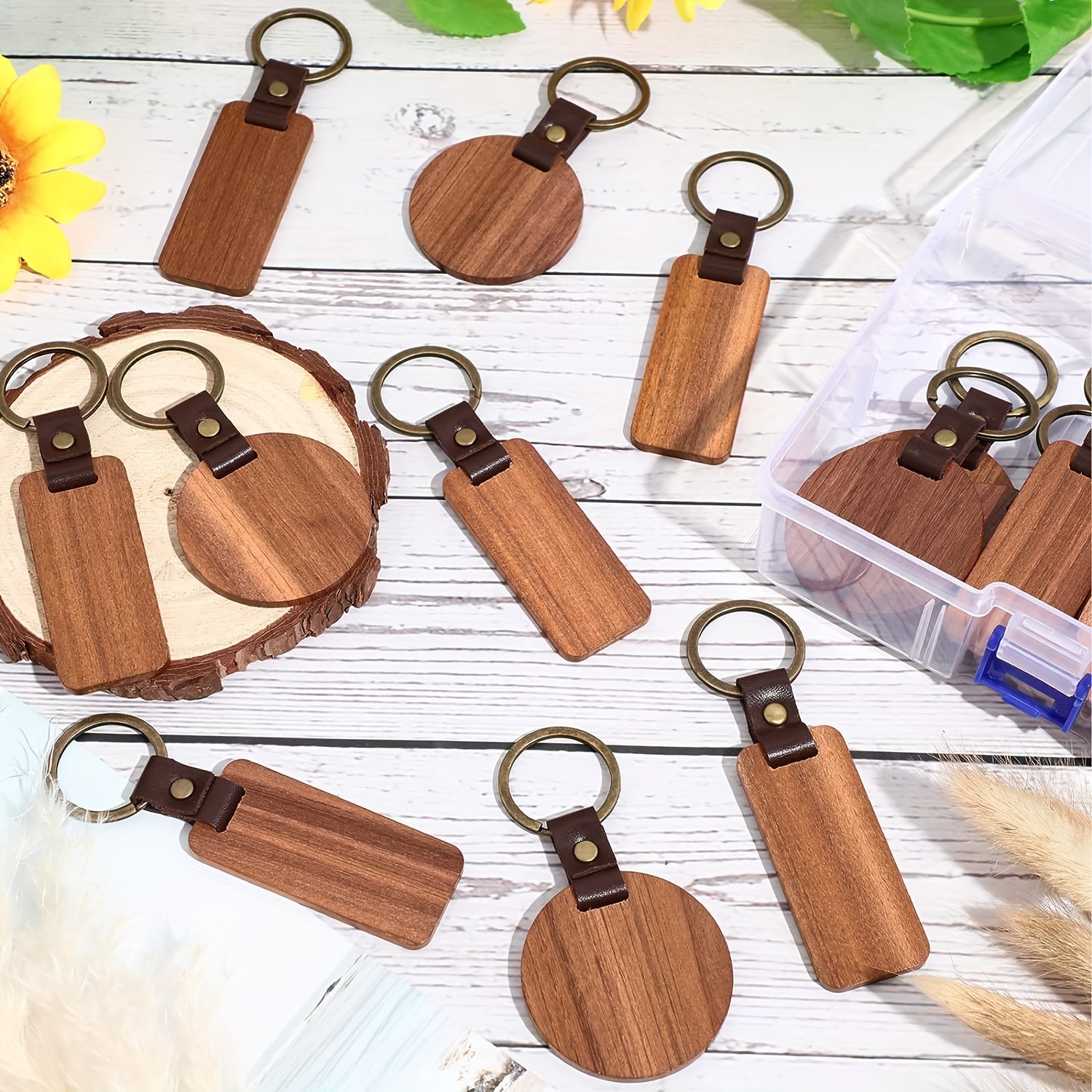 Ecally 48 Pcs Wooden Keychain Blanks Leather Strap Wood Keychain Blanks  Round Wood Keyring with for DIY Employee Coworker Gift Craft - Yahoo  Shopping