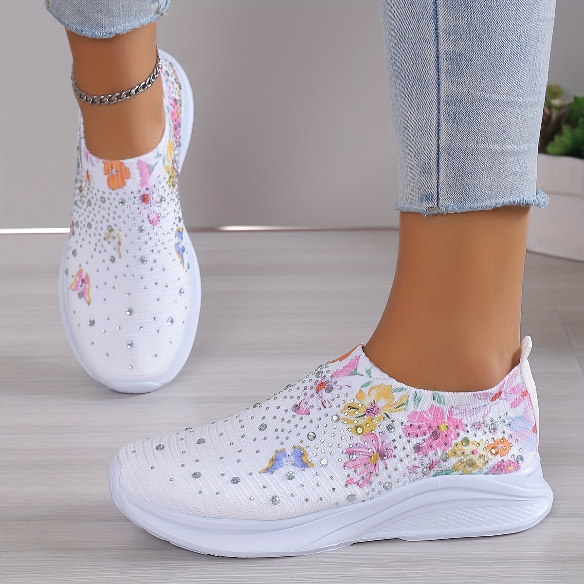 Solid Color Mesh Running Shoes, Women's Rhinestone Decor Flower Pattern Soft Thick Breathable Flying Woven Lightweight Comfortable Slip on Athletic