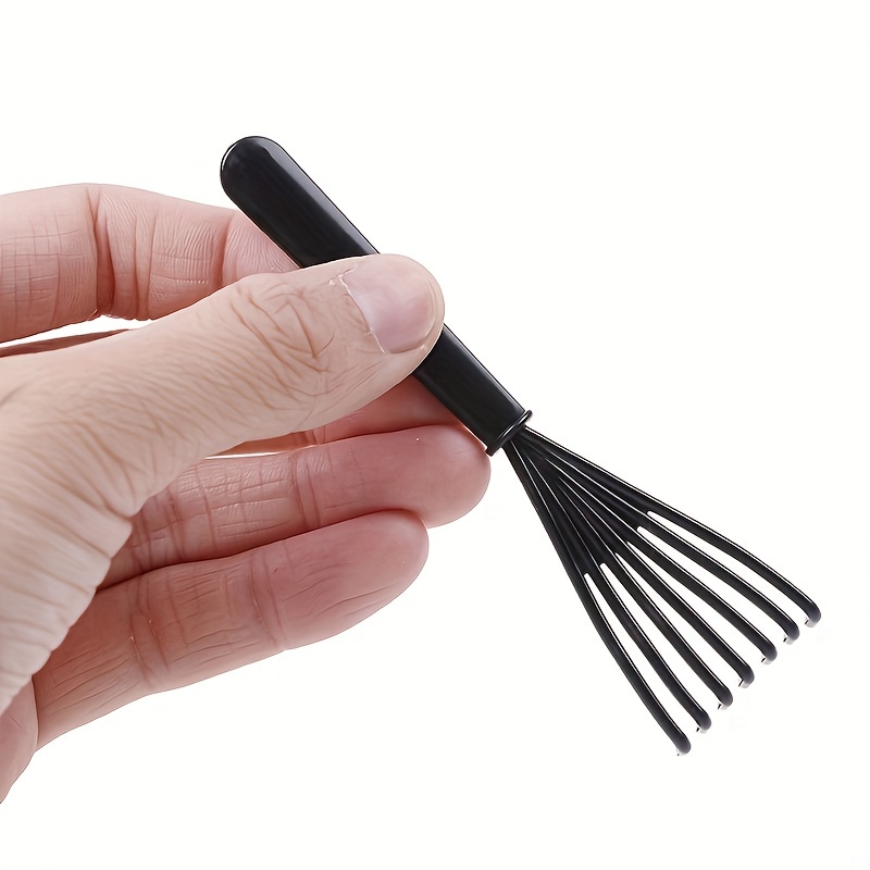 Hairbrush Cleaner Rake Tool Cleaning Brush Comb Embedded Tool for Home Comb