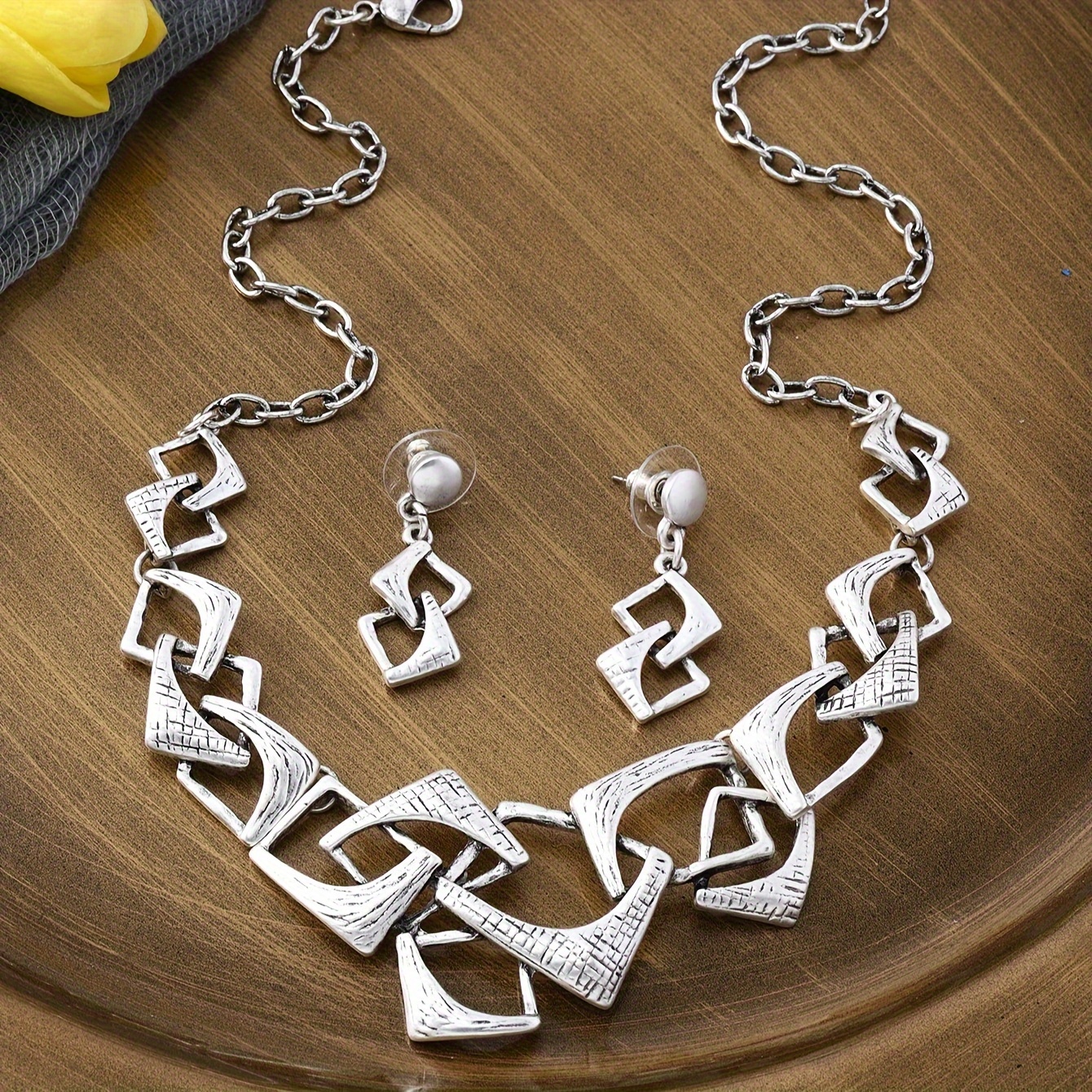 

1 Pair Of Dangle Earrings + 1 Pc Necklace Zinc Alloy Jewelry Set With Unique Geometric Square Design Vintage Punk Style Gift For Women