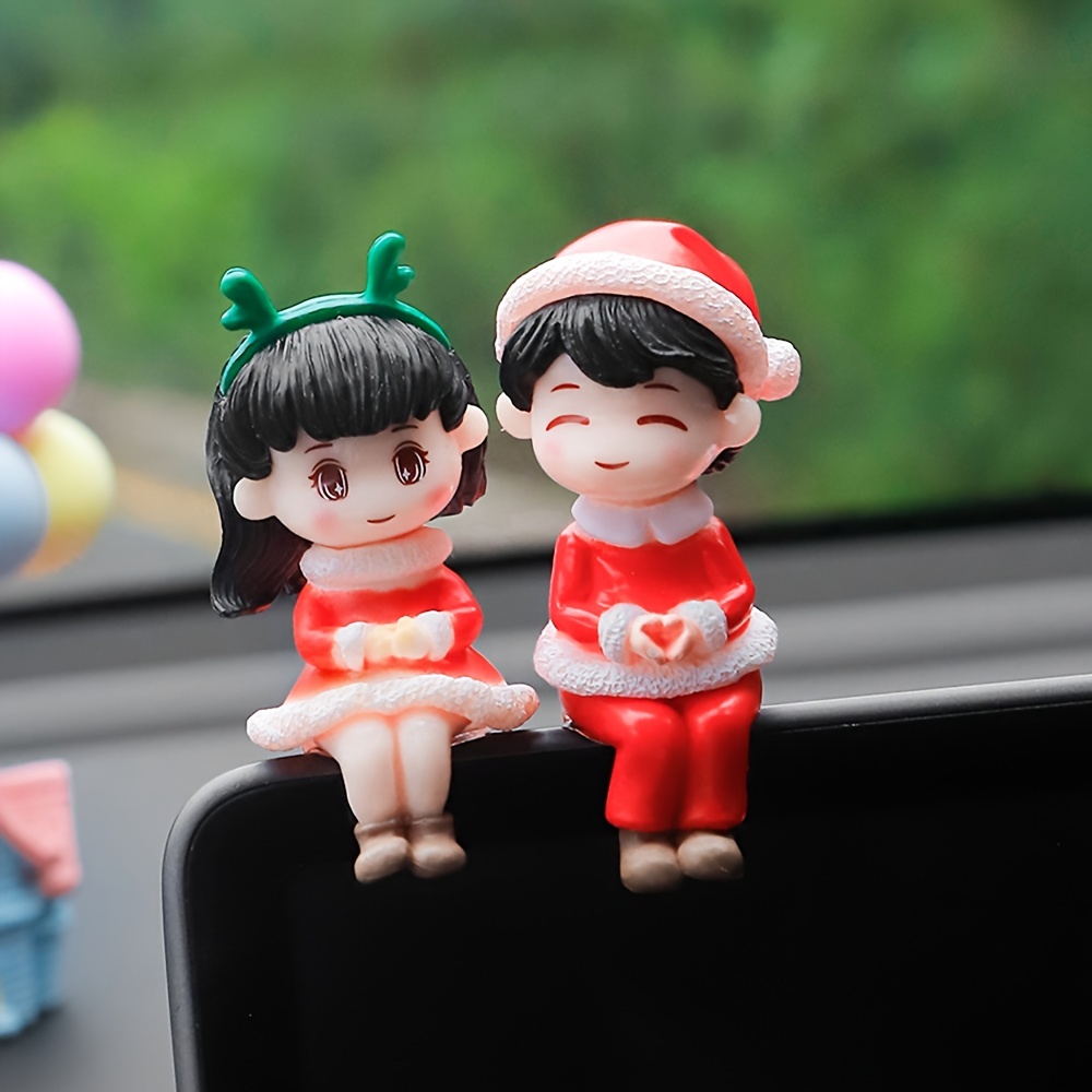 2pcs Christmas Sitting Couple Hand Dolls Micro Landscape DIY Decor