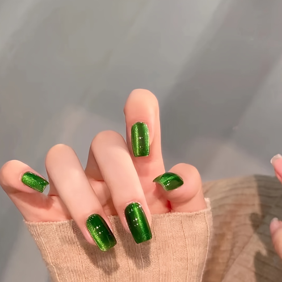 24pcs glossy st patrick short square fake nails green reflective glitter cat eye press on nails sparkling false nails for women girls party nail decor details 2