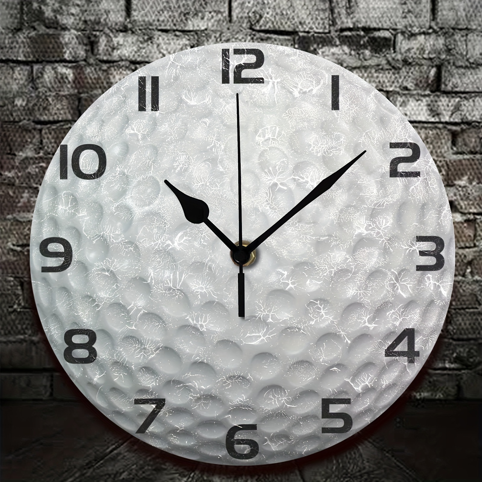 

1pc Golf Ball Clock Silent Round Wall Clock Home Art Bedroom Living Dorm Room Decor Aa Battery (not Included)