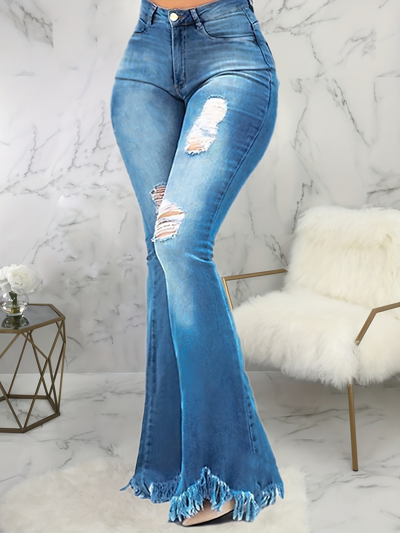 Jeans de cintura alta com buracos rasgados, boca de sino, pernas largas,  acabamento cru, calças jeans desgastadas, jeans e roupas femininas